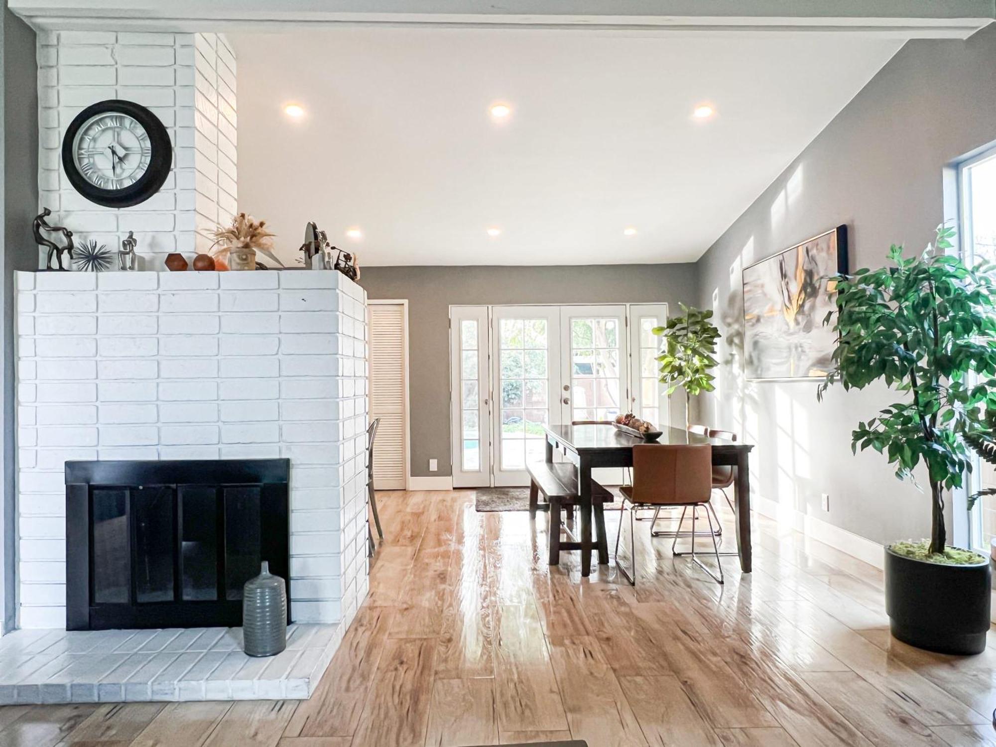 Luxurious 4br House With Swimming Pool -fb Los Ángeles